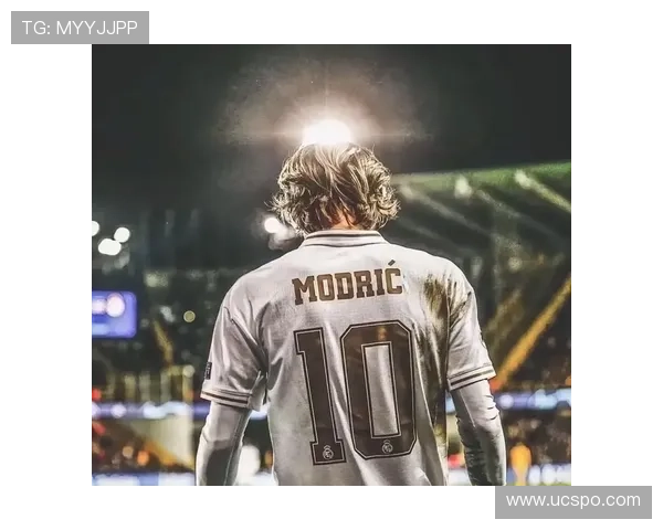 适合女生的足球明星头像推荐展现个性与魅力的完美选择